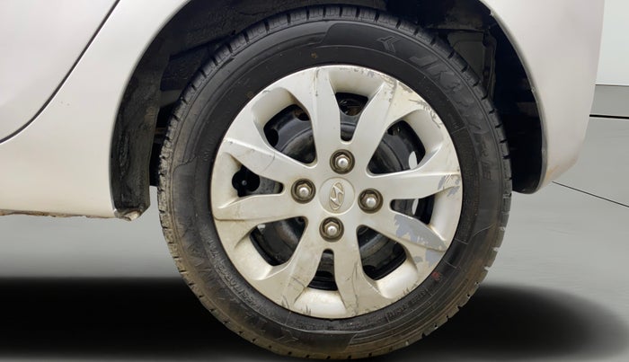 2015 Hyundai Eon MAGNA +, Petrol, Manual, 79,569 km, Left Rear Wheel