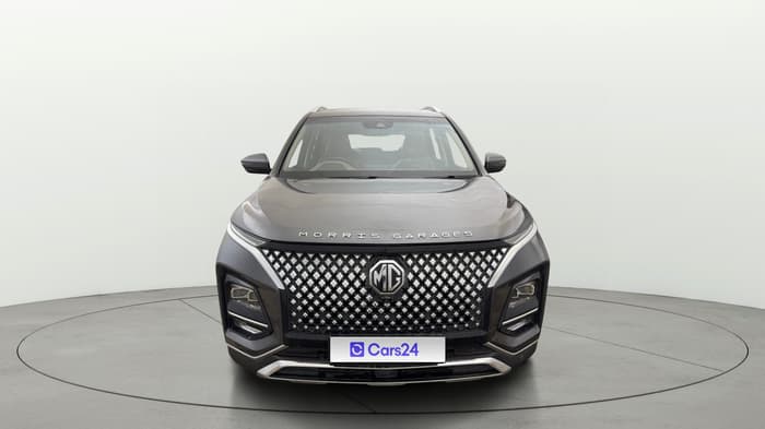 2024 MG HECTOR PLUS SAVVY PRO 1.5 TURBO CVT 7 STR, Petrol, Automatic, 67,560 km, Front