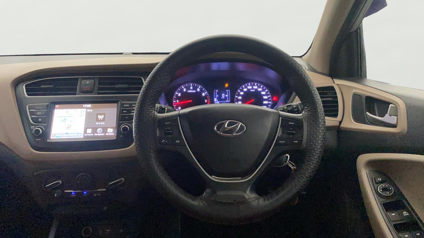 2020 Hyundai Elite i20 SPORTZ PLUS 1.2, Petrol, Manual, 44,364 km, Steering Wheel Close Up