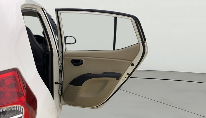 2013 Hyundai i10 MAGNA 1.1, Petrol, Manual, 1,02,588 km, RHS Rear Door