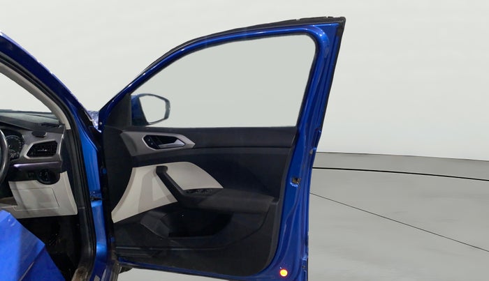 2023 Volkswagen TAIGUN HIGHLINE 1.0 TSI AT, Petrol, Automatic, 44,100 km, RHS Front Door