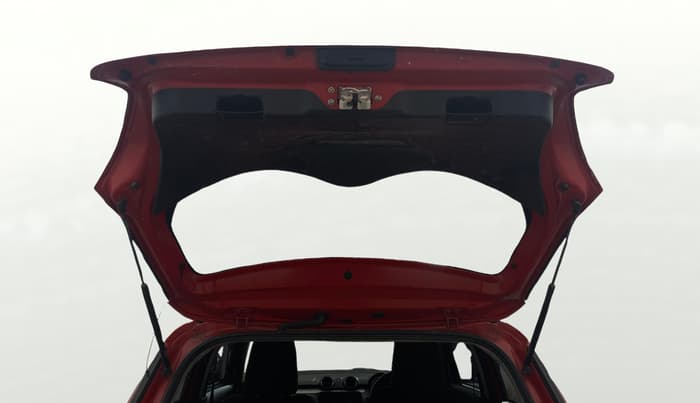 2020 Maruti Swift VXI, Petrol, Manual, 78,351 km, Boot Door Open