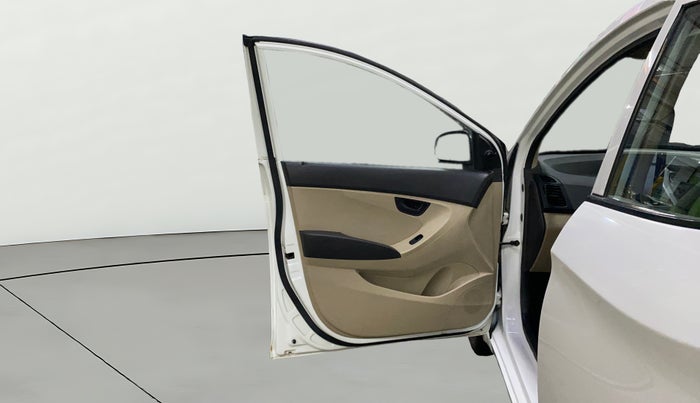 2013 Hyundai Eon MAGNA +, Petrol, Manual, 73,242 km, LHS Front Door