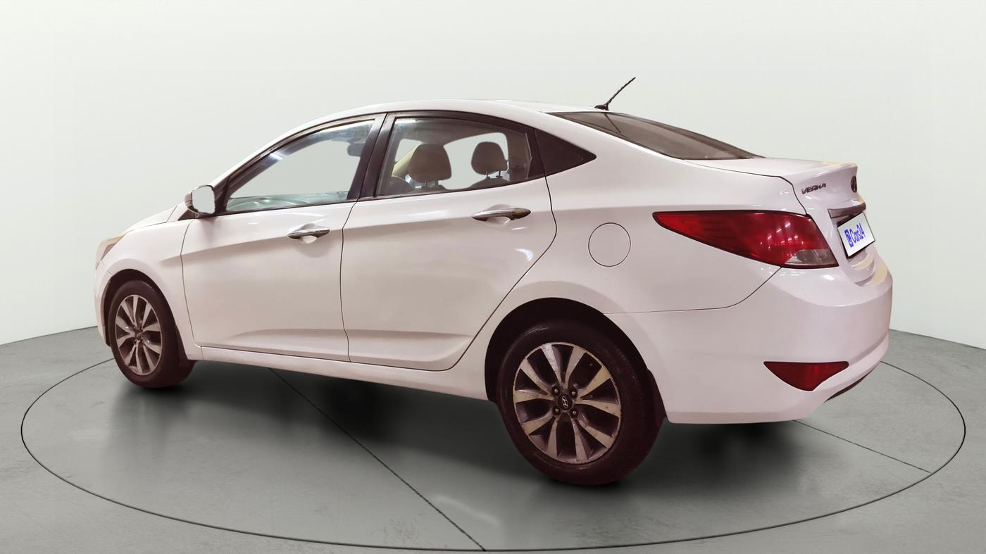 2015 Hyundai Verna FLUIDIC 1.6 CRDI S(O) 4S, Diesel, Manual, 92,597 km, Left Back Diagonal