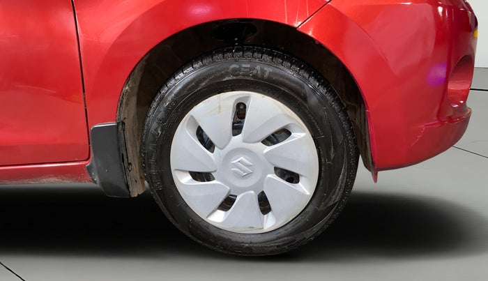2016 Maruti Celerio VXI, Petrol, Manual, 43,180 km, Right Front Wheel