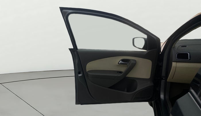 2014 Volkswagen Vento HIGHLINE PETROL AT, Petrol, Automatic, 92,209 km, LHS Front Door