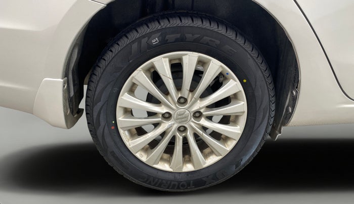 2016 Maruti Ciaz ZXI, Petrol, Manual, 19,342 km, Right Rear Wheel