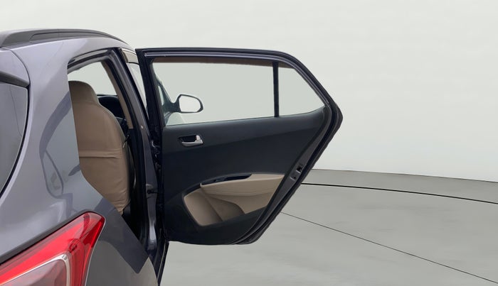 2018 Hyundai Grand i10 SPORTZ (O) 1.2 KAPPA VTVT, Petrol, Manual, 30,999 km, RHS Rear Door