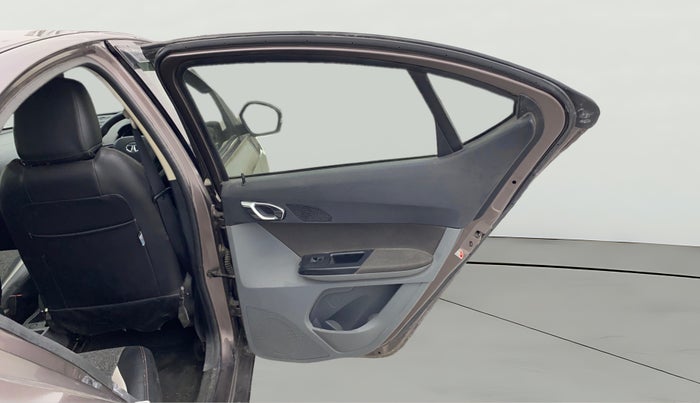 2018 Tata TIGOR XZ PLUS PETROL, Petrol, Manual, 52,239 km, RHS Rear Door