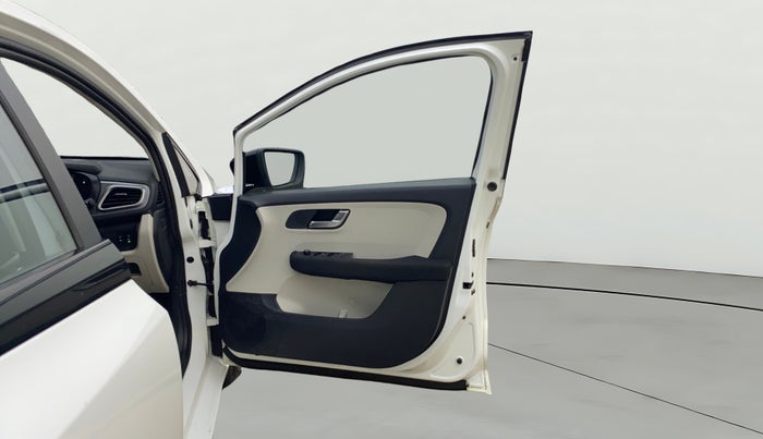 2023 Tata ALTROZ XZ PLUS SUNROOF CNG, CNG, Manual, 41,807 km, RHS Front Door