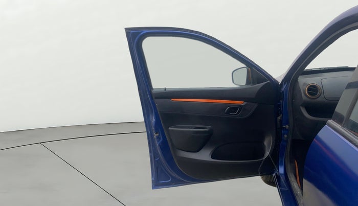 2019 Renault Kwid CLIMBER 1.0, Petrol, Manual, 89,020 km, LHS Front Door