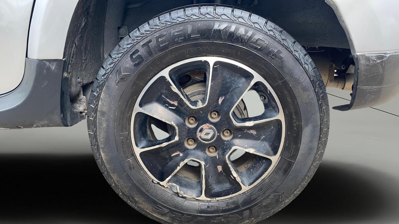 2018 Renault Duster 85 PS RXZ DIESEL, Diesel, Manual, 62,411 km, Left Rear Wheel