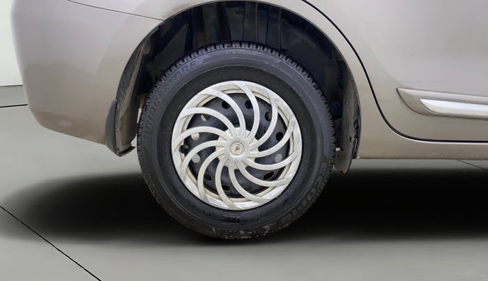 2017 Maruti Dzire VXI, Petrol, Manual, 82,923 km, Right Rear Wheel