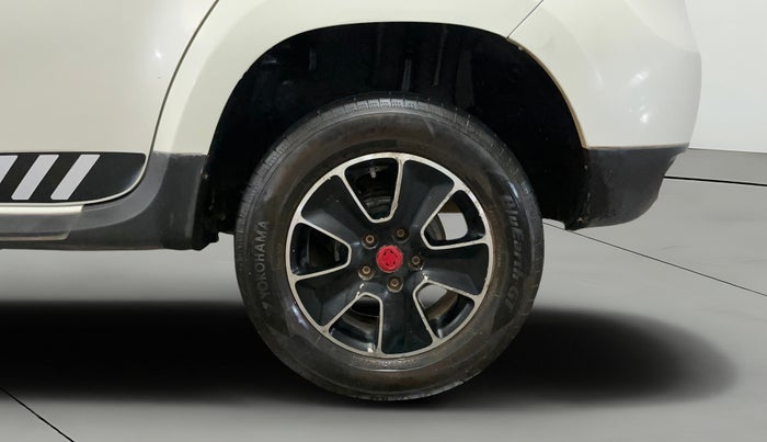 2021 Renault Duster RXS 1.5 PETROL MT, Petrol, Manual, 52,200 km, Left Rear Wheel