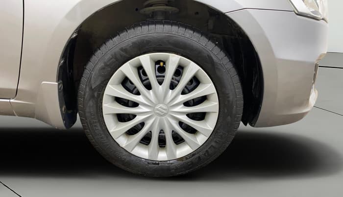 2017 Maruti Ciaz DELTA 1.4 MT PETROL, Petrol, Manual, 59,047 km, Right Front Wheel