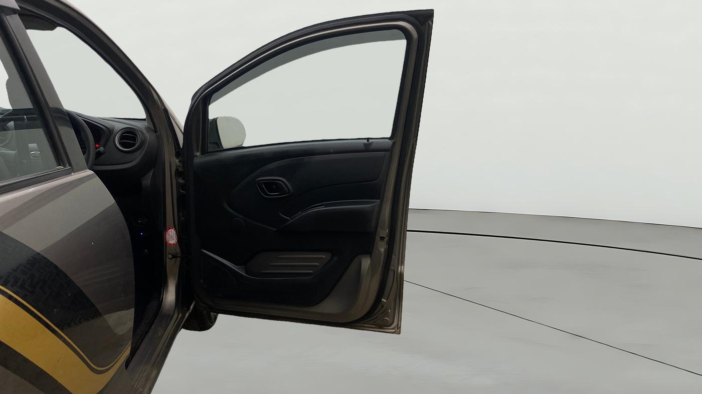 2018 Datsun Redi Go T(O) 1.0, Petrol, Manual, 40,302 km, RHS Front Door