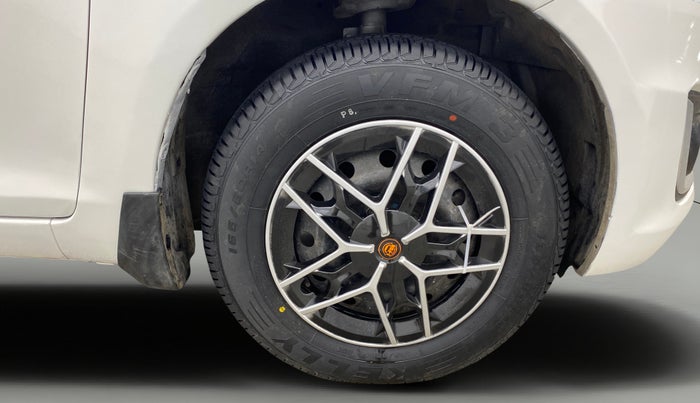 2016 Maruti Swift VXI, Petrol, Manual, 62,915 km, Right Front Wheel