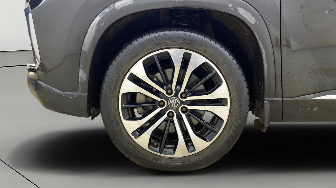 2021 MG HECTOR SHARP 2.0 DIESEL, Diesel, Manual, 31,836 km, Left Front Wheel
