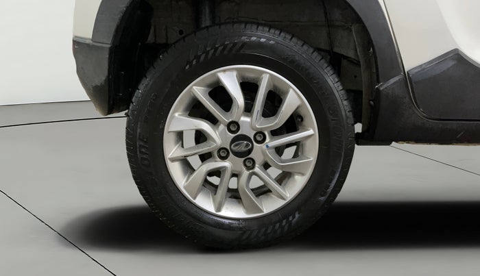 2017 Mahindra Kuv100 K6 6 STR, Petrol, Manual, 42,259 km, Right Rear Wheel