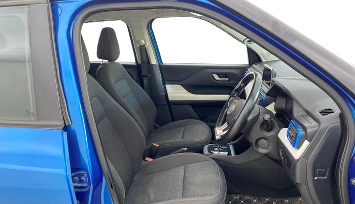 2021 Tata PUNCH CREATIVE  AMT, Petrol, Automatic, 60,070 km, Right Side Front Door Cabin