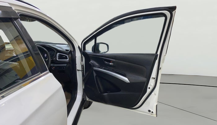 2021 Maruti S Cross ZETA 1.5, Petrol, Manual, 78,674 km, RHS Front Door