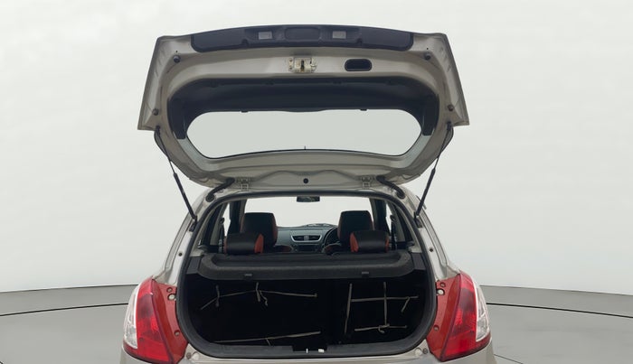 2015 Maruti Swift VXI, Petrol, Manual, 59,578 km, Boot Door Open