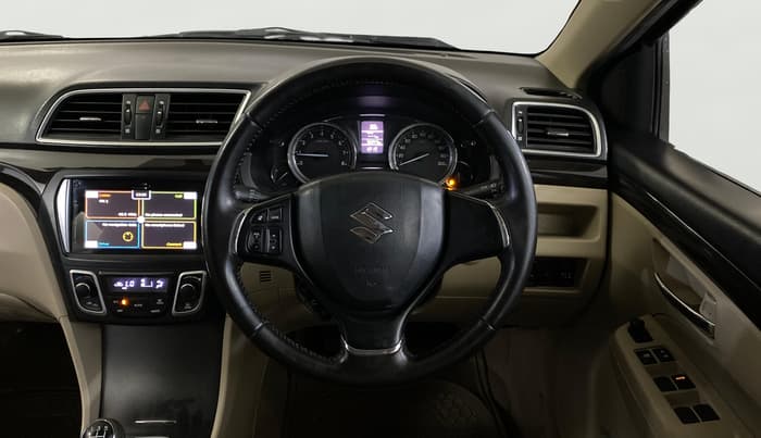 2017 Maruti Ciaz ZXI+, Petrol, Manual, 70,325 km, Steering Wheel Close Up