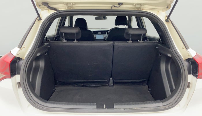 2017 Hyundai i20 Active 1.2 SX, Petrol, Manual, 58,311 km, Boot Open Zoomed View