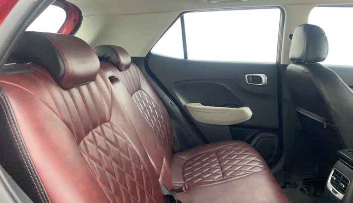 2022 Hyundai VENUE SX (O) 1.5 CRDI, Diesel, Manual, 46,270 km, Right Side Rear Door Cabin