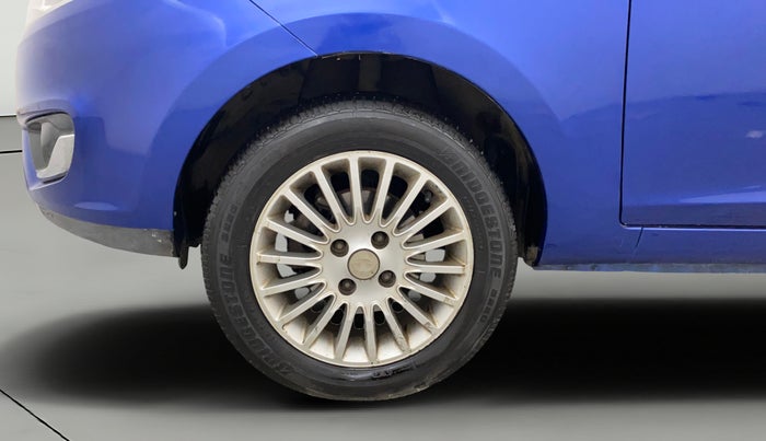 2014 Tata Zest XMS PETROL, Petrol, Manual, 61,924 km, Left Front Wheel