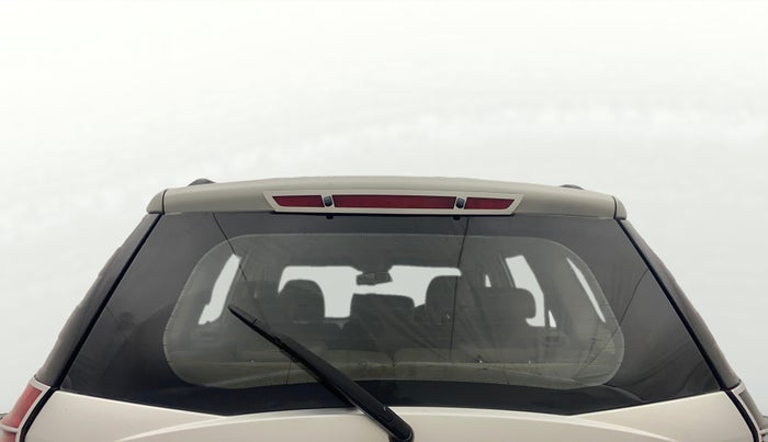 2015 Mahindra XUV500 W10, Diesel, Manual, 83,012 km, Rear Windshield