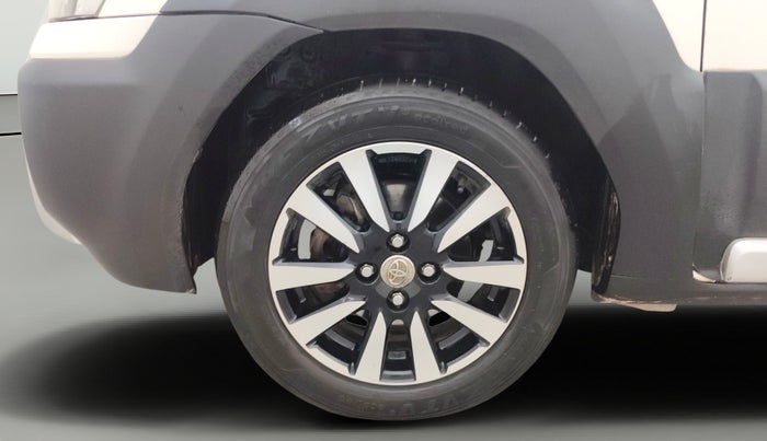 2014 Toyota Etios CROSS 1.2 G, Petrol, Manual, 78,066 km, Left Front Wheel