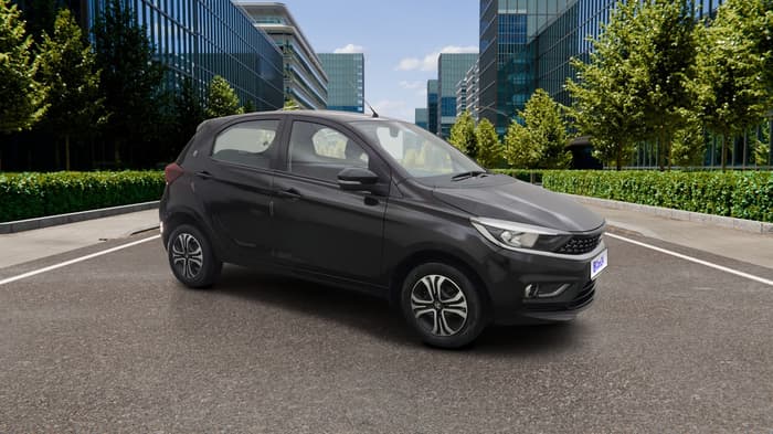 2023 Tata Tiago XZ PLUS CNG, CNG, Manual, 1,24,392 km, Right Front Diagonal