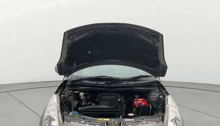 2015 Maruti Swift LXI (O), Petrol, Manual, 25,364 km, Open Bonet