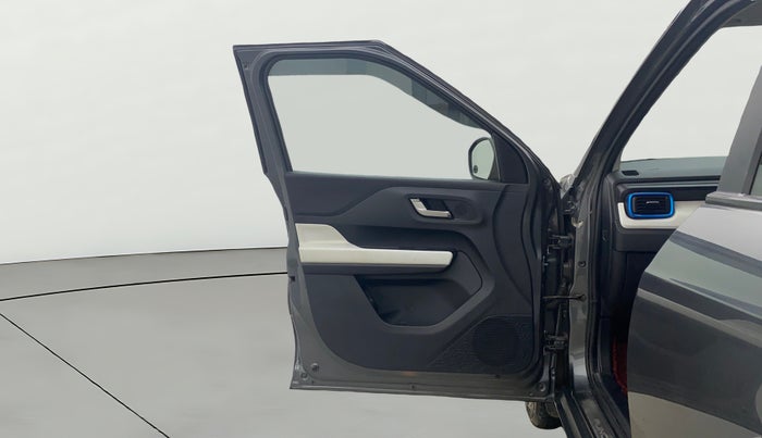 2021 Tata PUNCH CREATIVE  AMT, Petrol, Automatic, 29,908 km, LHS Front Door