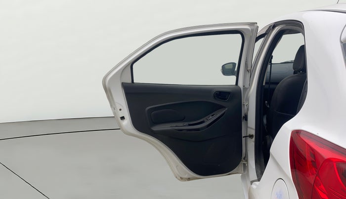 2019 Ford New Figo TITANIUM 1.2 PETROL MT, Petrol, Manual, 1,01,867 km, LHS Rear Door