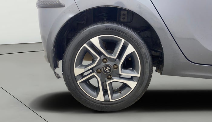 2022 Tata Tiago XZ PLUS PETROL, Petrol, Manual, 33,211 km, Right Rear Wheel