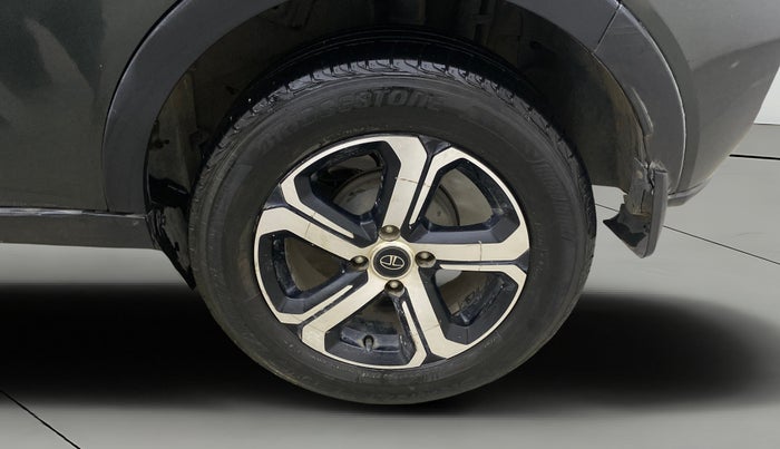 2022 Tata NEXON XZA PLUS (O) PETROL DUAL TONE, Petrol, Automatic, 41,201 km, Left Rear Wheel