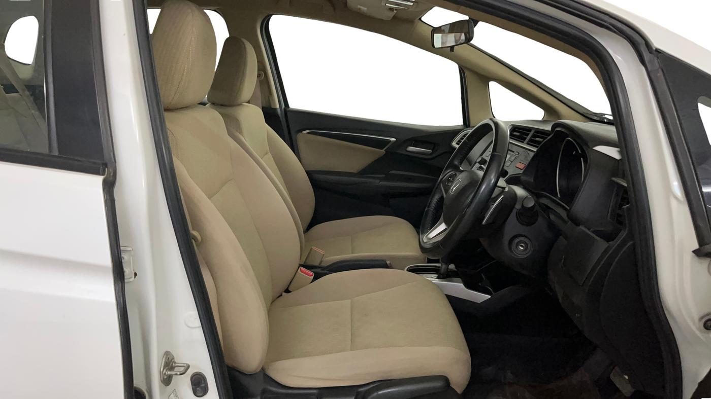 2015 Honda Jazz 1.2L I-VTEC V AT, Petrol, Automatic, 75,016 km, Right Side Front Door Cabin