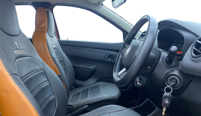 2018 Renault Kwid RXT 1.0 AMT, Petrol, Automatic, 40,275 km, Right Side Front Door Cabin