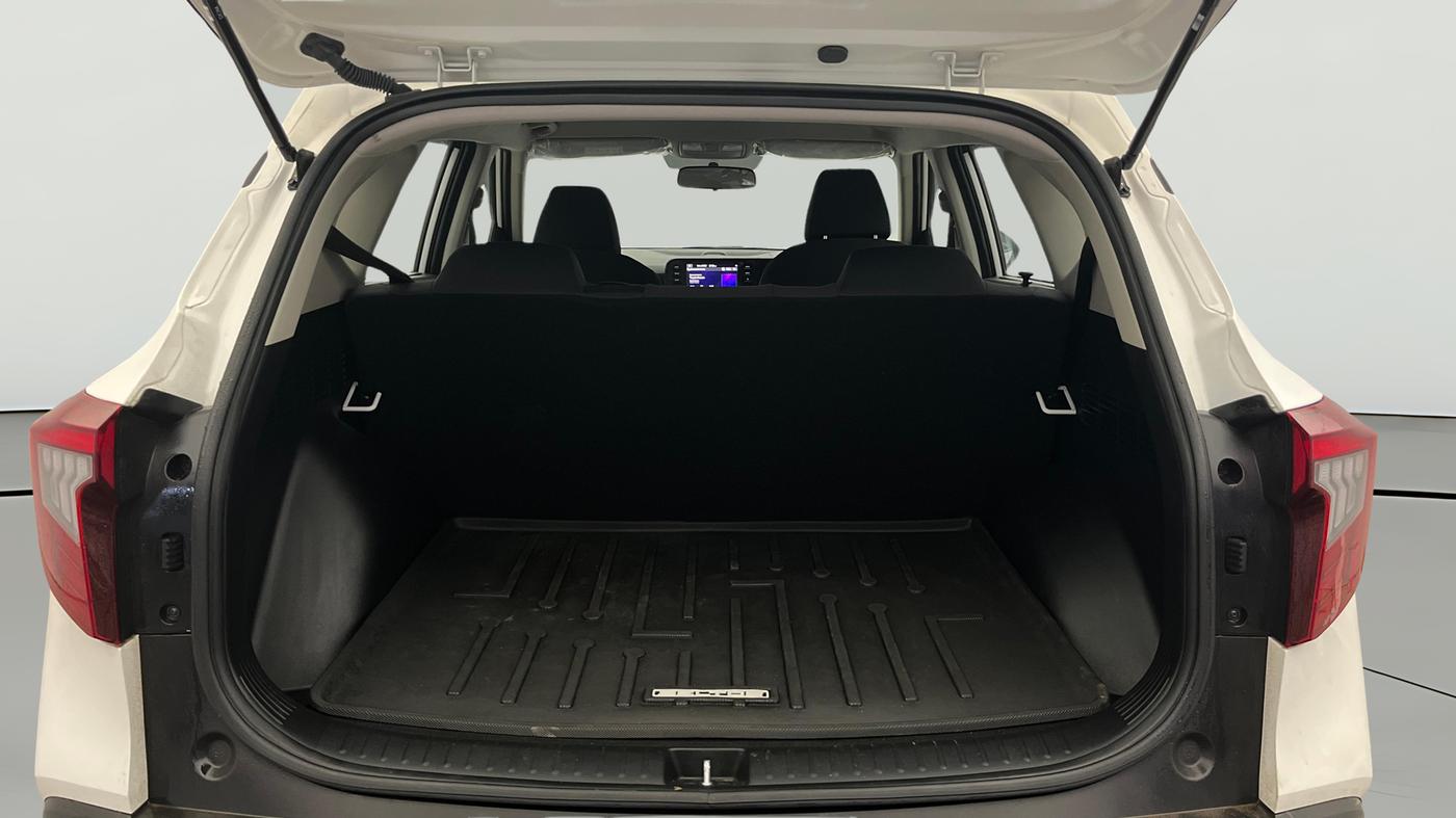 2025 KIA SELTOS HTE (O)1.5 Petrol MT, Petrol, Manual, 5,525 km, Boot Open Zoomed View