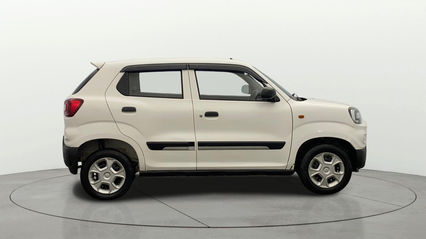 2019 Maruti S PRESSO VXI, Petrol, Manual, 28,165 km, Right Side View