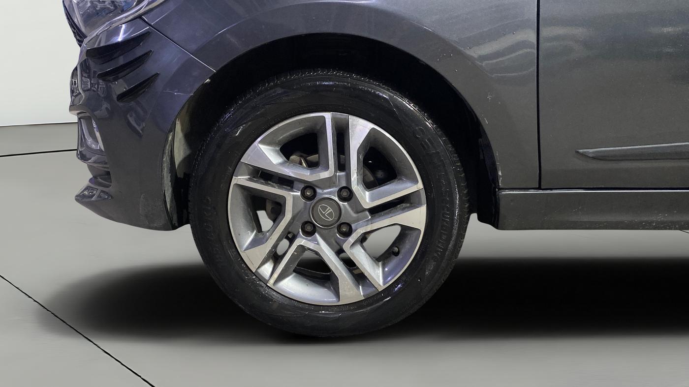 2023 Tata TIGOR XZ PLUS PETROL, Petrol, Manual, 27,532 km, Left Front Wheel