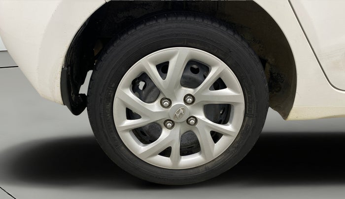 2018 Hyundai Grand i10 MAGNA AT 1.2 KAPPA VTVT, Petrol, Automatic, 49,574 km, Right Rear Wheel