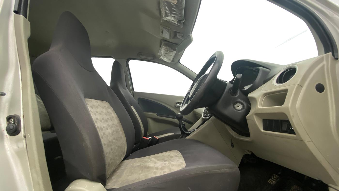 2015 Maruti Celerio VXI, Petrol, Manual, 1,29,781 km, Right Side Front Door Cabin