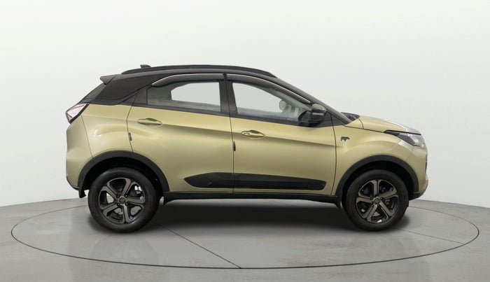 2022 Tata NEXON XZA PLUS (PREMIUM) KAZIRANGA PETROL, Petrol, Automatic, 32,262 km, Right Side View