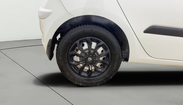 2013 Hyundai i10 ERA 1.1, Petrol, Manual, 58,077 km, Right Rear Wheel