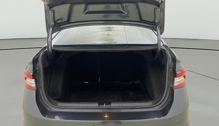 2024 Skoda SLAVIA AMBITION 1.0L TSI AT, Petrol, Automatic, 28,510 km, Boot Open Zoomed View