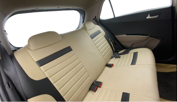 2019 Hyundai Grand i10 SPORTZ 1.2 KAPPA VTVT, Petrol, Manual, 41,945 km, Right Side Rear Door Cabin