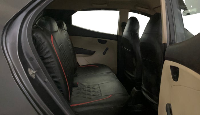 2015 Hyundai Eon ERA +, Petrol, Manual, 97,996 km, Right Side Rear Door Cabin